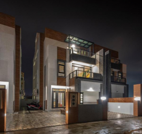 Mihai B&B 3, Magong City